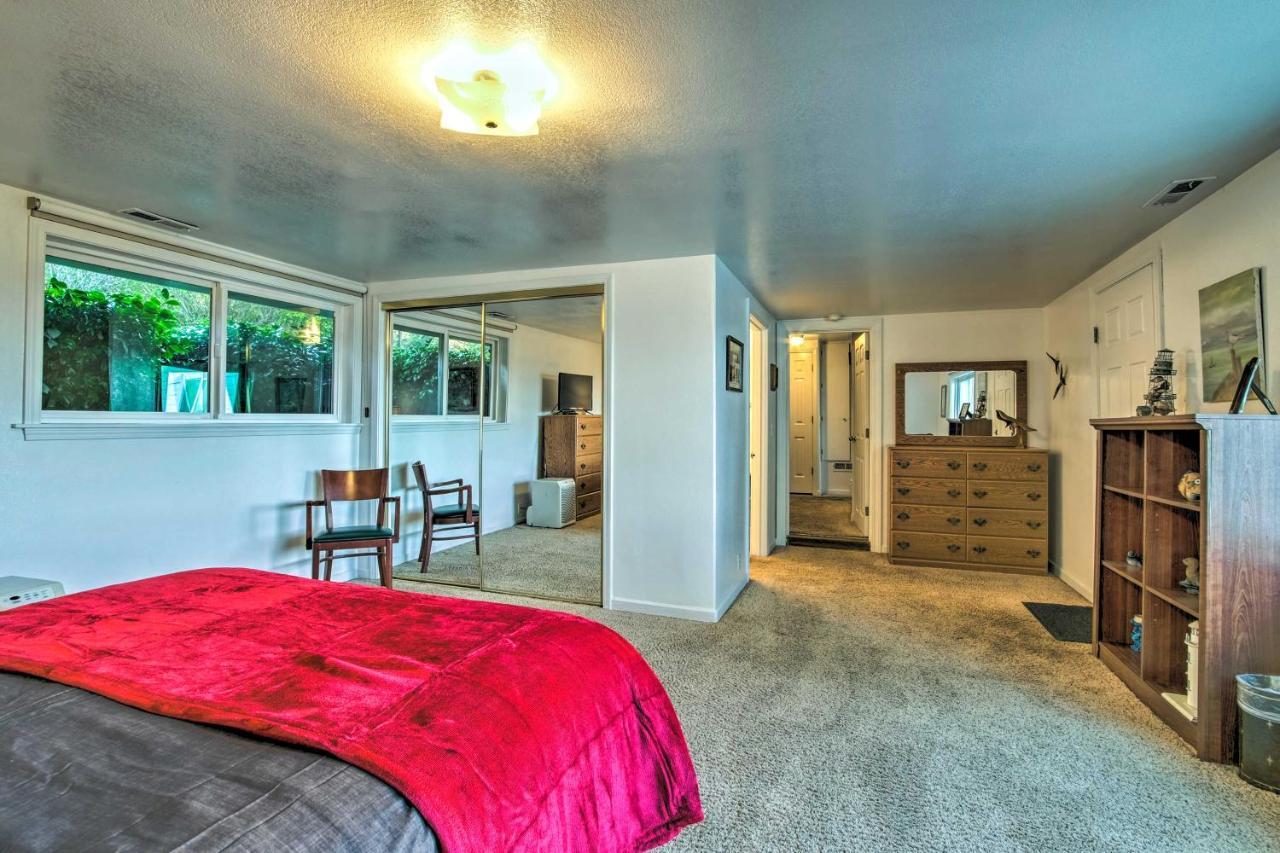 Cliffside Lighthouse Beach Home With Ocean View Coos Bay Luaran gambar